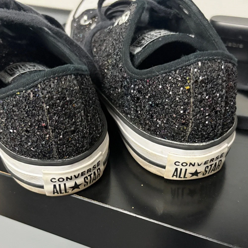 Converse Women Black Glitter Low-Top Sneakers - Picture 4 of 5